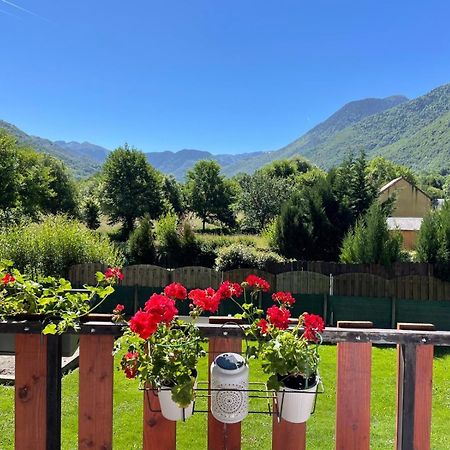 Mountain View 2 Bedroom Apartment Saint Beat Lez Exterior foto